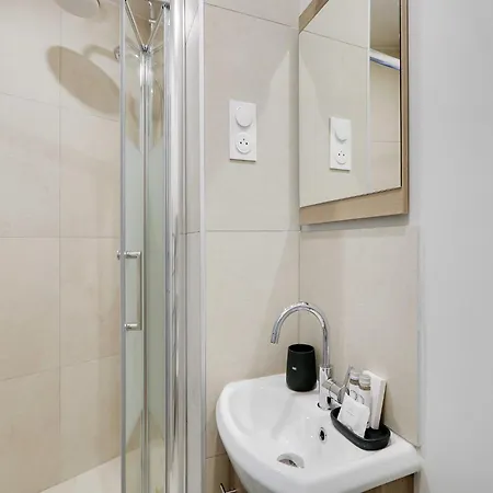 Charming Studio For 1 Person - Mobility Lease Feriehus *